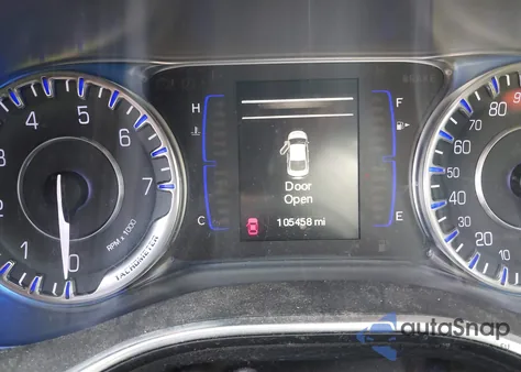 2015 Chrysler 200 Limited z USA, uszkodzony, nr VIN 1C3CCCAB9FN558368